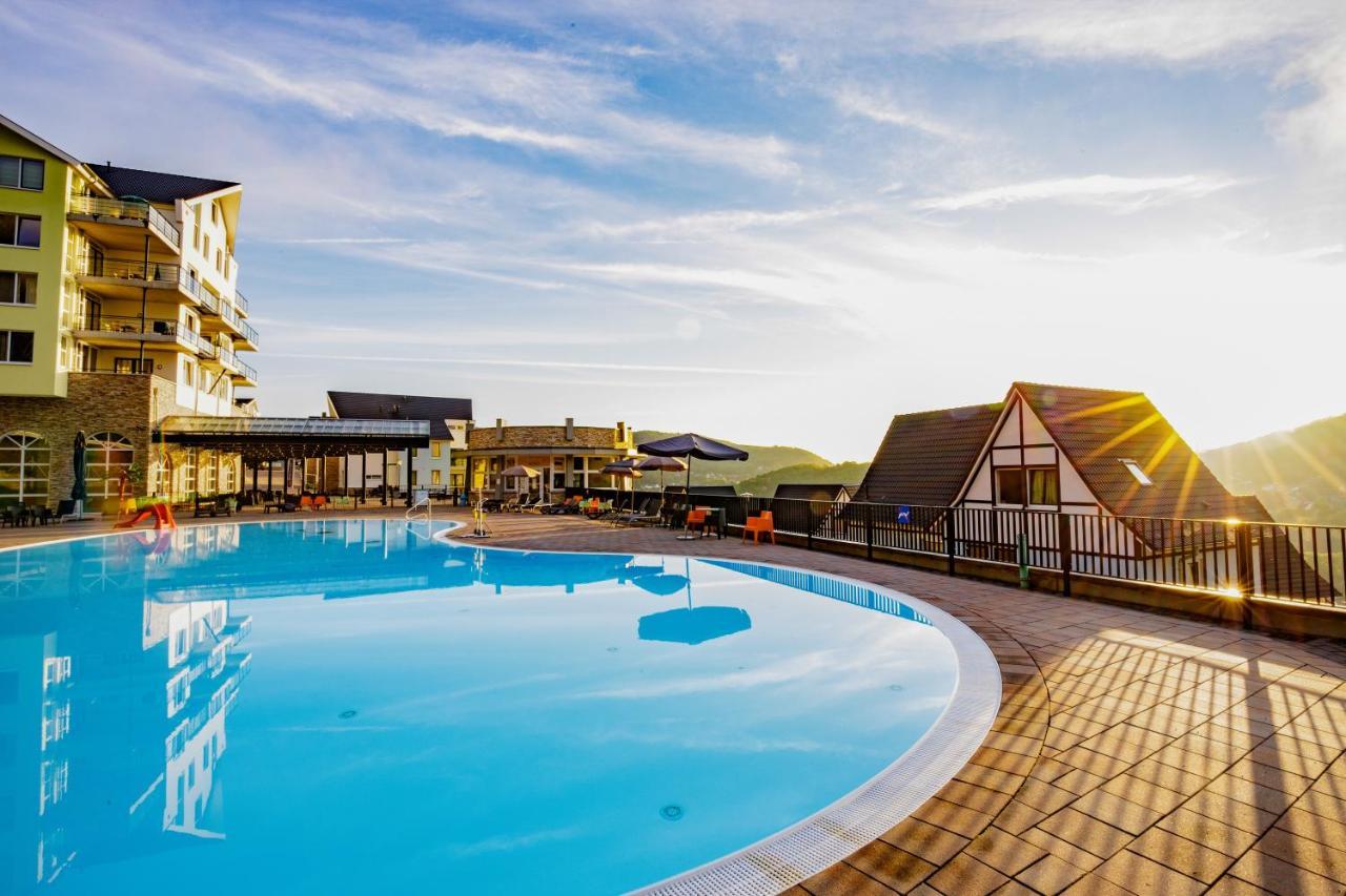 Dormio Resort Eifeler Tor Heimbach Eksteriør billede