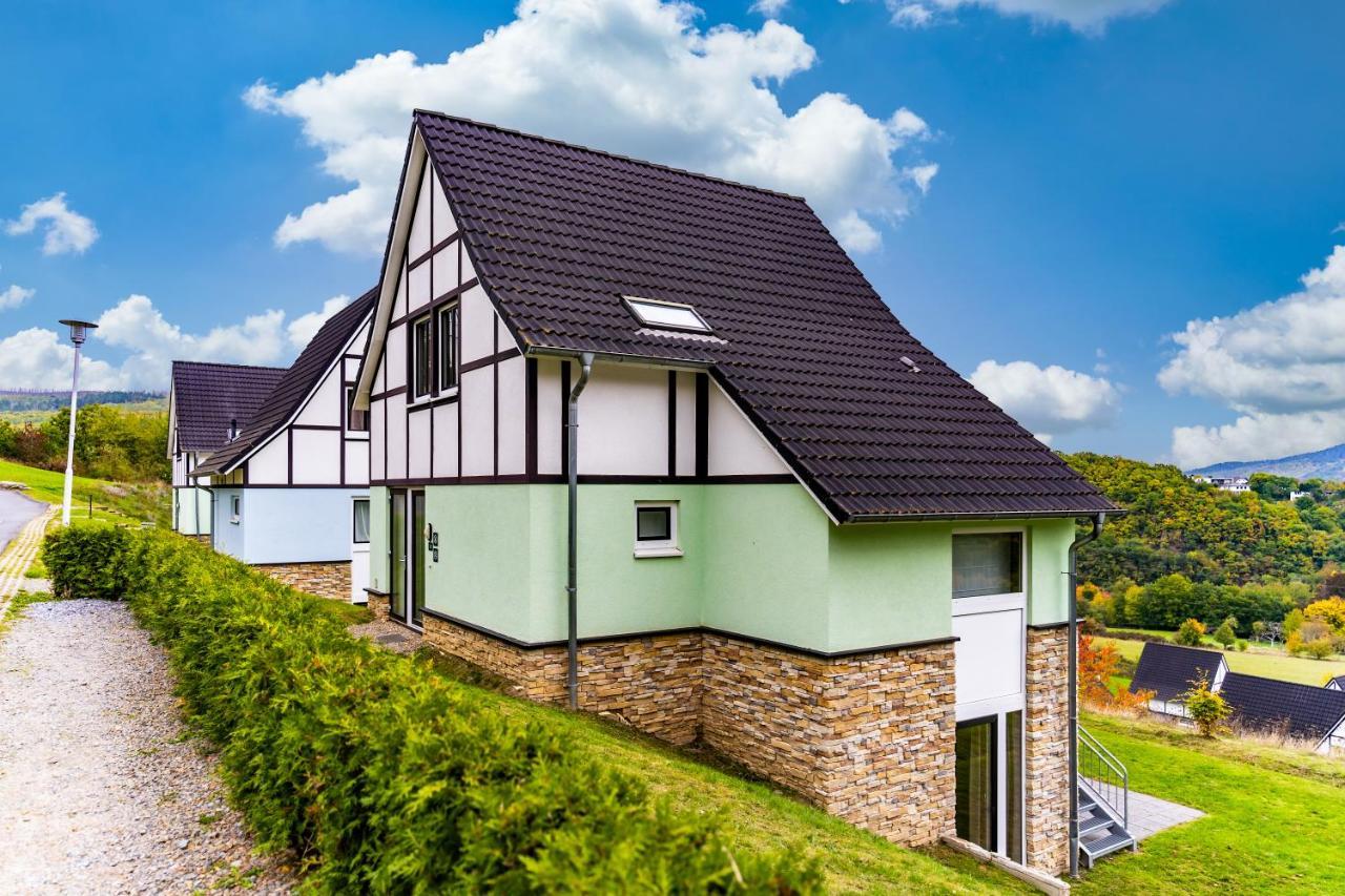 Dormio Resort Eifeler Tor Heimbach Eksteriør billede
